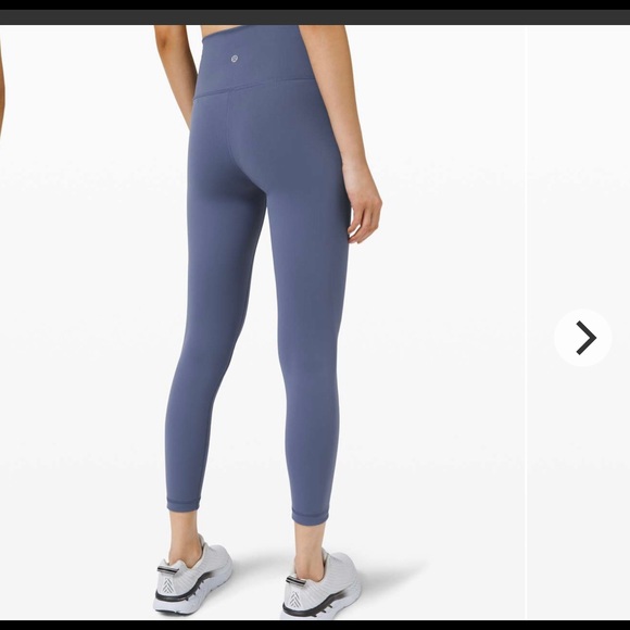 Lululemon size 6 ink blue wunder trains 25” - Picture 4 of 4